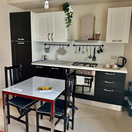 Apartament Piccolo Loft In Centro Asti Zewnętrze zdjęcie